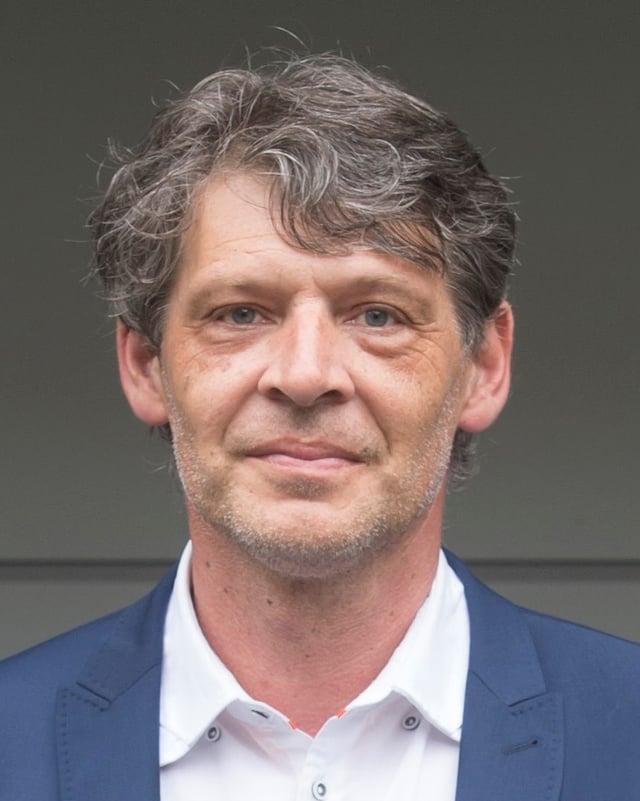 Porträt Patrik Schellenbauer. Porträt Patrik Schellenbauer.