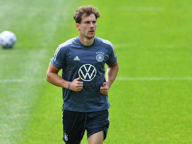Leon Goretzka im Trainingsdress der deutschen Nationalmannschaft Leon Goretzka im Trainingsdress der deutschen Nationalmannschaft