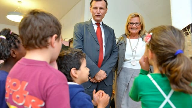 In Grenchen wollen die Erwachsenen die Bedürfnisse der Kinder und Jugendlichen besser kennenlernen. In Grenchen wollen die Erwachsenen die Bedürfnisse der Kinder und Jugendlichen besser kennenlernen.
