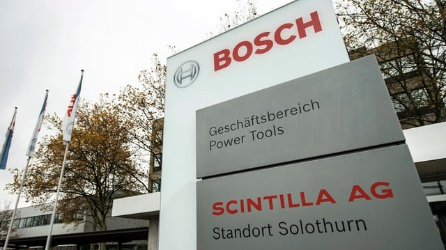 Ein grosser Teil des Scintilla-Werks Zuchwil wird nun definitiv nach Ungarn verlegt. Ein grosser Teil des Scintilla-Werks Zuchwil wird nun definitiv nach Ungarn verlegt.