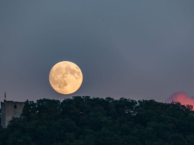 Astronomie Vollmond Und Partielle Mondfinsternis Meteo Srf