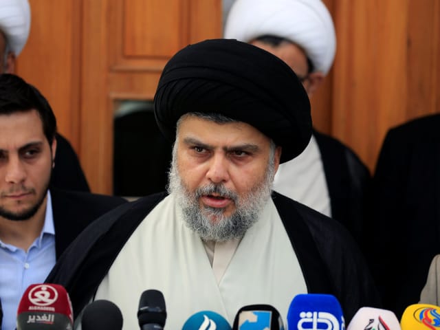 Porträt von Muqtada al-Sadr. Porträt von Muqtada al-Sadr.