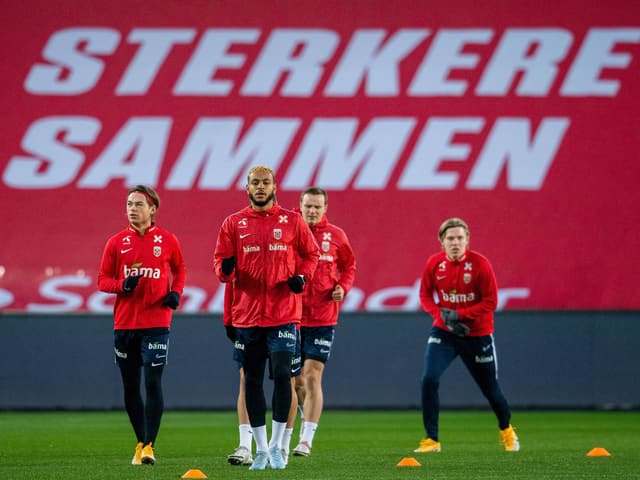 Norwegische Nationalspieler beim Training. Norwegische Nationalspieler beim Training.
