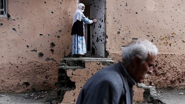 Einschusslöcher 2017 in Haus in Diyarbakir Einschusslöcher 2017 in Haus in Diyarbakir