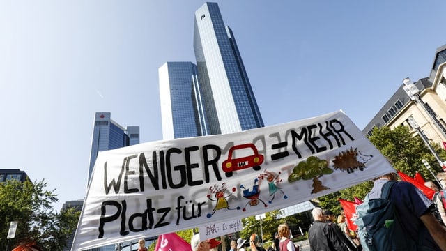 Protest-Plakat zur IAA Protest-Plakat zur IAA