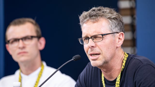 Andreas Furler im Rahmen einer Diskussionsrunde in Locarno. Andreas Furler im Rahmen einer Diskussionsrunde in Locarno.
