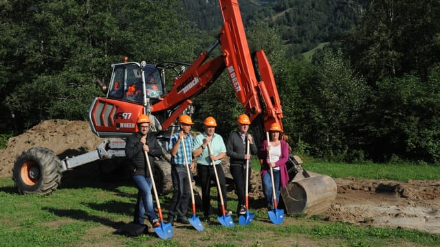 Emprima badiglaida campadi a Trun.