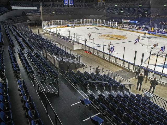 Hallenstadion