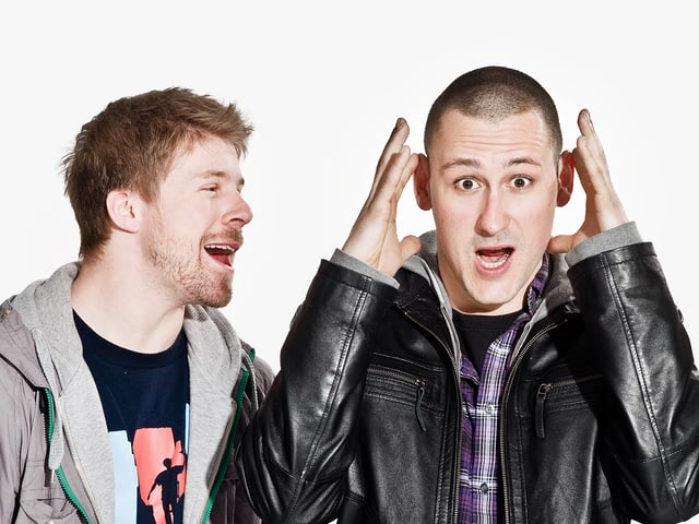 Moderieren jeden Donnerstag Bounce auf SRF Virus. Mauro Wolf (links) und Pablo Vögtli. Moderieren jeden Donnerstag Bounce auf SRF Virus. Mauro Wolf (links) und Pablo Vögtli.