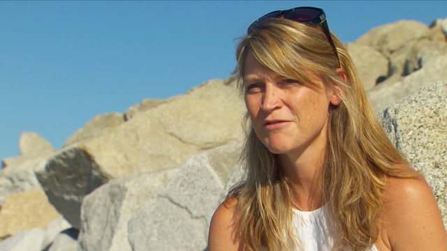 Rachel Yates am Strand Rachel Yates am Strand