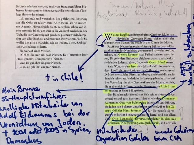 Ausschnitt aus dem Buch «Das kalte Blut» von Chris Kraus mit Notizen von Annette König. Ausschnitt aus dem Buch «Das kalte Blut» von Chris Kraus mit Notizen von Annette König.
