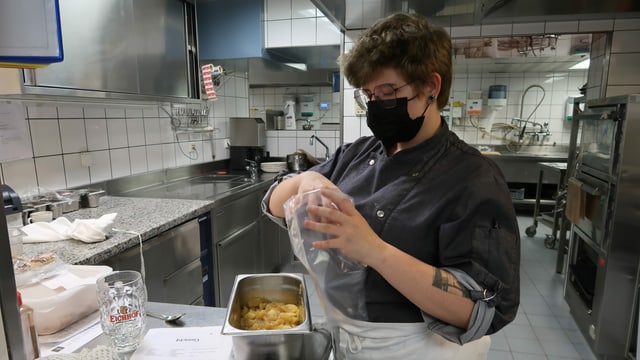 Lorena Gappa in der Küche Lorena Gappa in der Küche