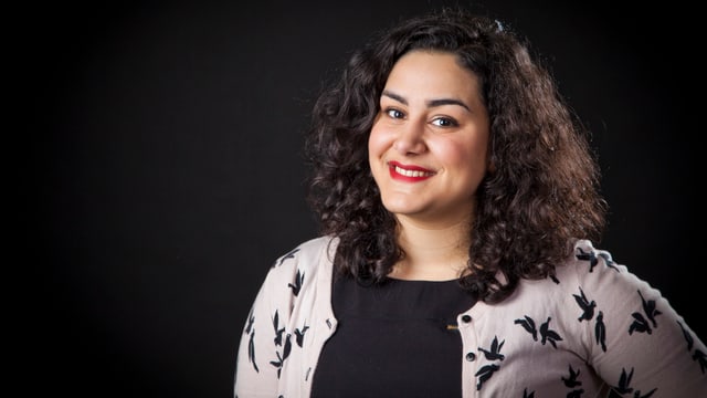 Tina Mehrafzoon ist Programmleiterin vom Musikguiden i P3, dem Schwedischen Radio P3. Tina Mehrafzoon ist Programmleiterin vom Musikguiden i P3, dem Schwedischen Radio P3.