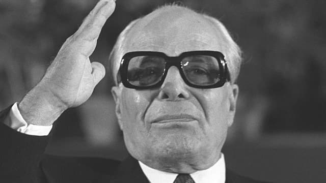 Bourguiba. Bourguiba.