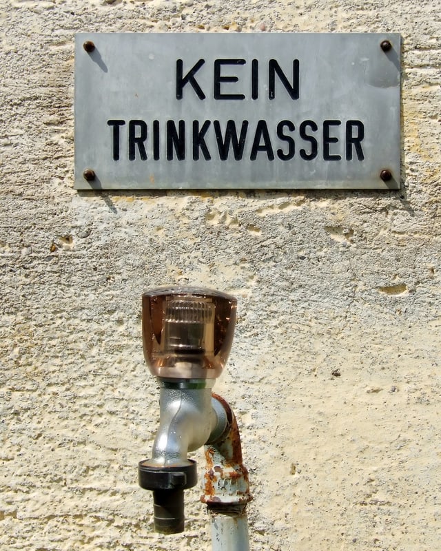 Kein Trinkwasser, Schild Kein Trinkwasser, Schild