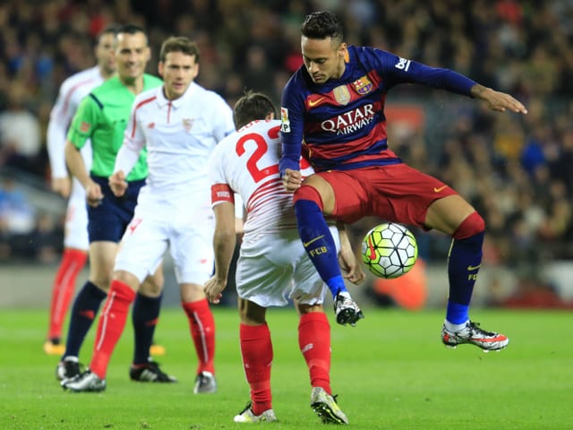 Szene aus dem Spiel Barcelona - Sevilla