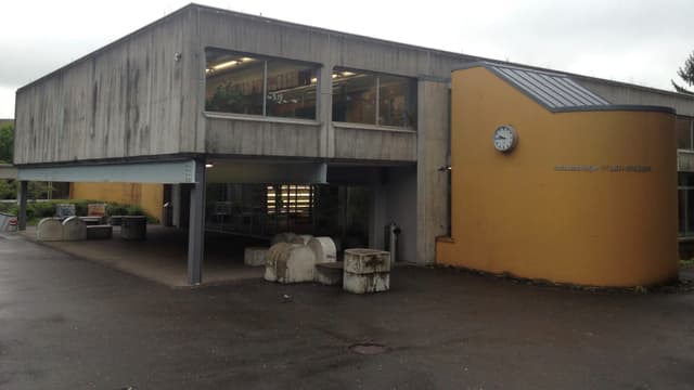 Schulhaus Schulhaus
