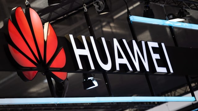Logo Huawei. Logo Huawei.