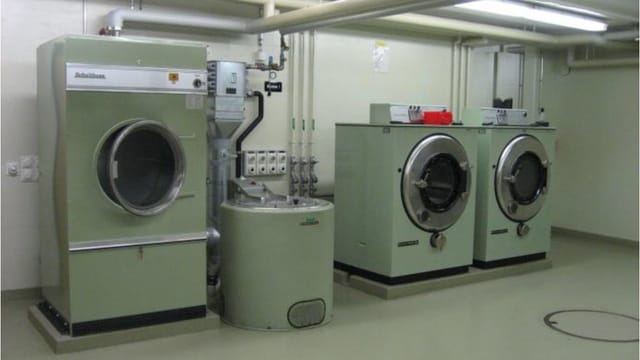 Industriewaschmaschinen. Industriewaschmaschinen.