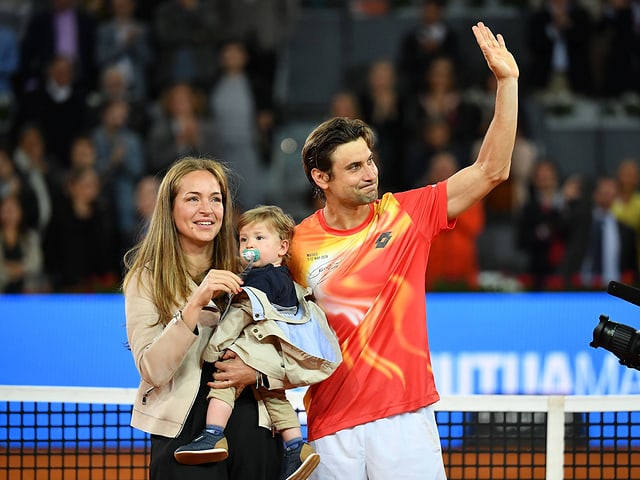 David Ferrer zusammen mit seiner Frau und Söhnchen Leo. David Ferrer zusammen mit seiner Frau und Söhnchen Leo.