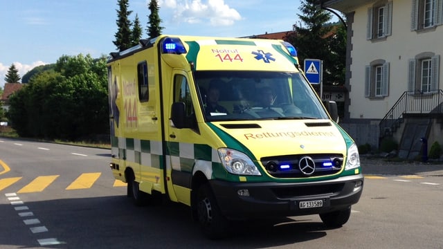 Ambulanz Ambulanz