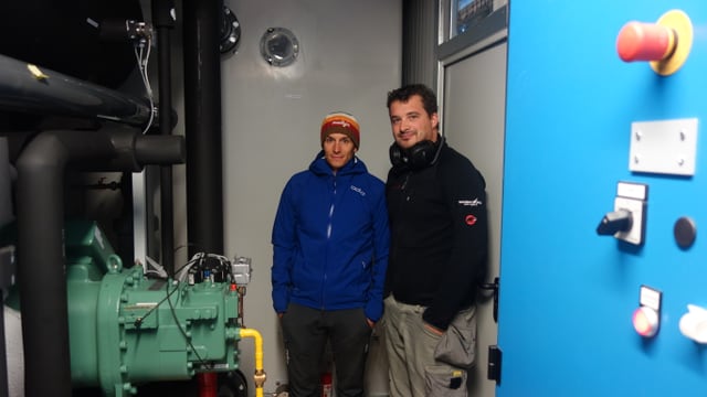 Silvio Baselgia il manader da l'arena da biatlon (san.) e Michael Wieser, il manader dal project Snwowfactory da la firma Technoalpin. Silvio Baselgia il manader da l'arena da biatlon (san.) e Michael Wieser, il manader dal project Snwowfactory da la firma Technoalpin.
