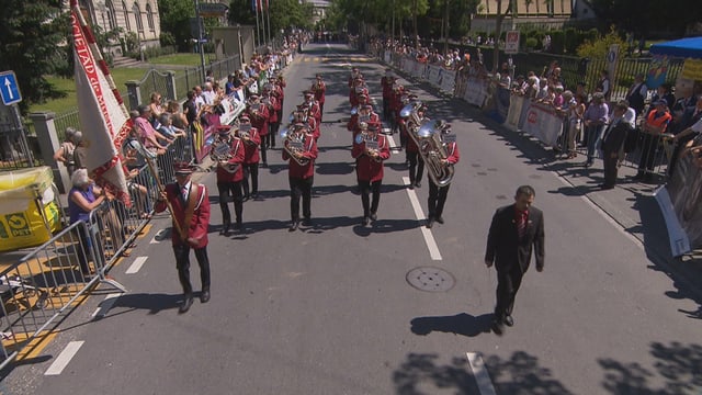 Societad da musica Danis/Tavanasa a la Festa chantunala da musica 2013 a Cuira. Societad da musica Danis/Tavanasa a la Festa chantunala da musica 2013 a Cuira.