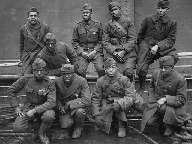 Neun Soldaten der Hellfighters. Neun Soldaten der Hellfighters.