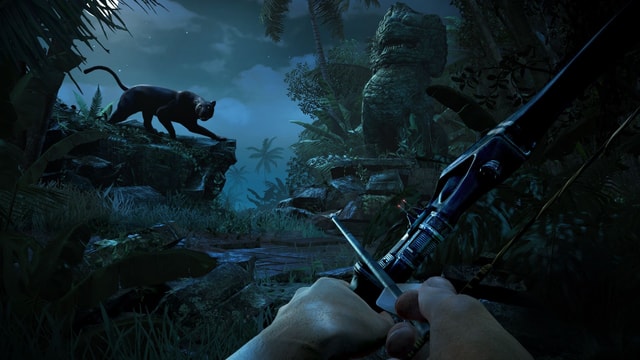 Jason jagt einen Panther mit dem Bogen. Jason jagt einen Panther mit dem Bogen.