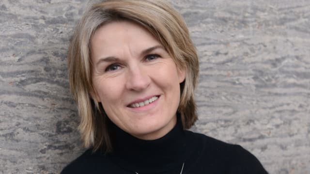 Man sieht ein Porträt von Jutta Eicke. Man sieht ein Porträt von Jutta Eicke.