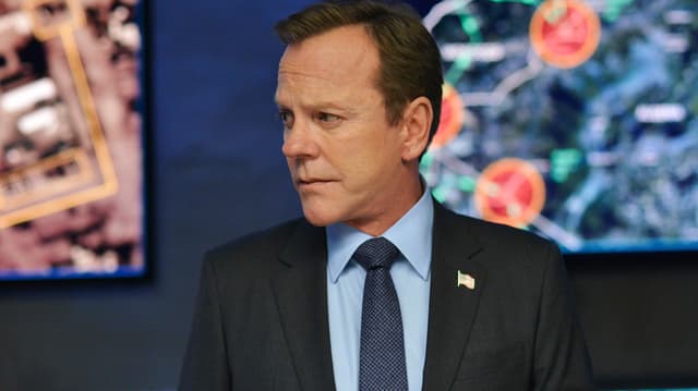 Kiefer Sutherland im Anzug Kiefer Sutherland im Anzug