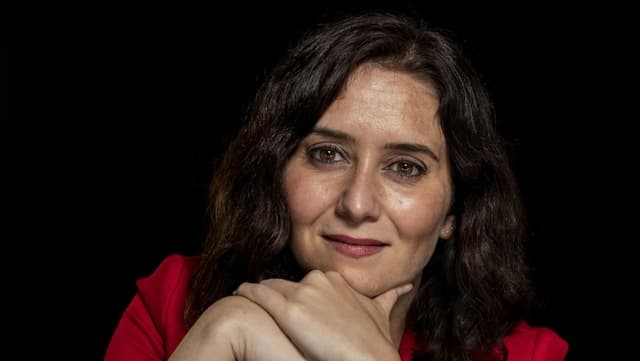 Isabel Diaz Ayuso, die amtierende Regionalpräsidentin von Madrid. Isabel Diaz Ayuso, die amtierende Regionalpräsidentin von Madrid.