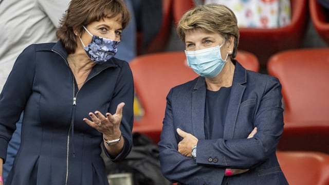 Amherd, rechts, Ruth Metzler, links Amherd, rechts, Ruth Metzler, links