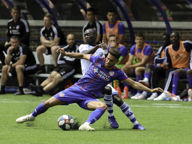 Leonardo Bertone in der MLS bei Cincinnati. Leonardo Bertone in der MLS bei Cincinnati.