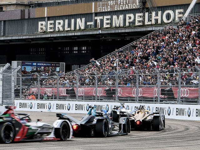 Formel-E-Boliden in Berlin Formel-E-Boliden in Berlin