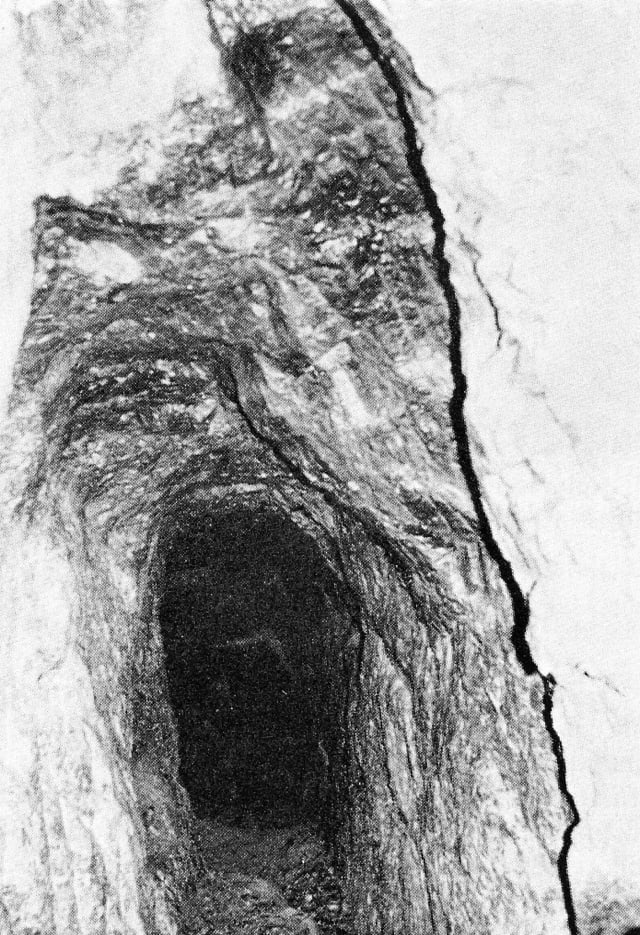 Caverna da miniera Caverna da miniera