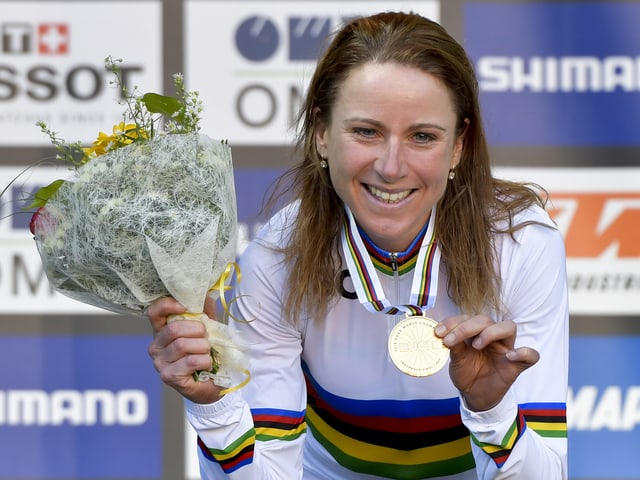 Annemiek van Vleuten. Annemiek van Vleuten.