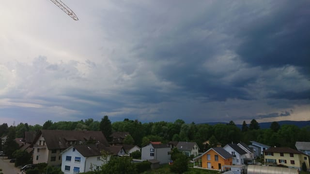Schwarze Wolken von Dotzingen aus gesehen. Schwarze Wolken von Dotzingen aus gesehen.