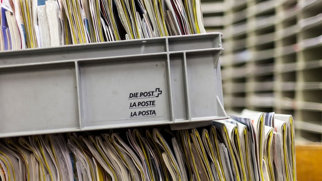 Briefe in einem Verteilzentrum der Post. Briefe in einem Verteilzentrum der Post.