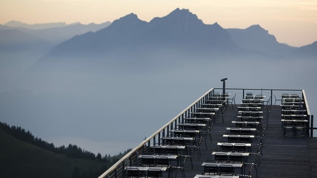 Leere Terrasse auf der Rigi. Leere Terrasse auf der Rigi.
