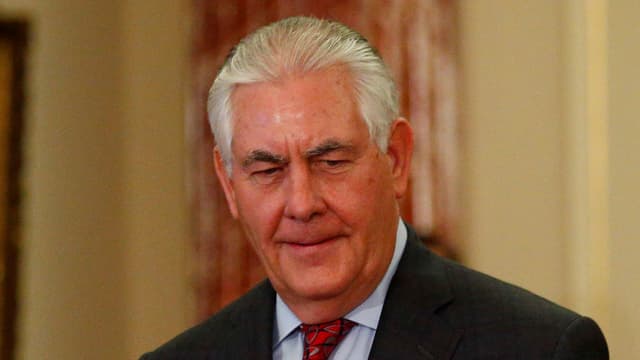 Tillerson vor einer US-Flagge. Tillerson vor einer US-Flagge.
