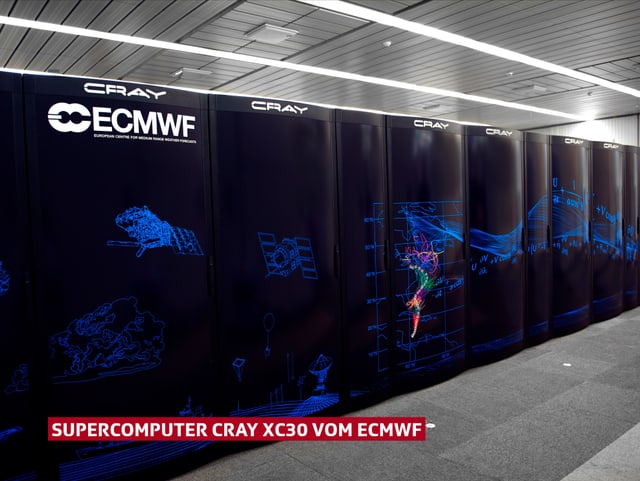 Ein riesiger raumfüllenden Computerschrank Ein riesiger raumfüllenden Computerschrank