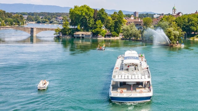 Schiff Schiff