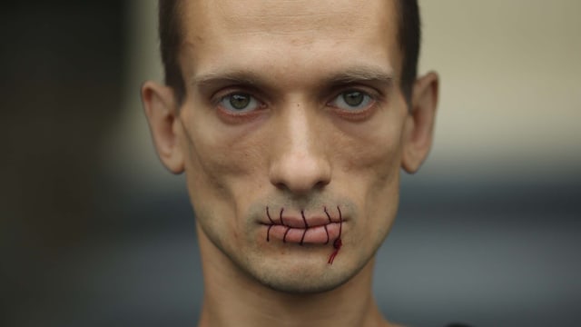 Video «Der Mensch und die Macht – der russische Künstler Pawlenski» abspielen Video «Der Mensch und die Macht – der russische Künstler Pawlenski» abspielen