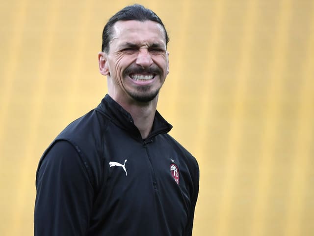 Zlatan Ibrahimovic beisst die Zähne zusammen Zlatan Ibrahimovic beisst die Zähne zusammen