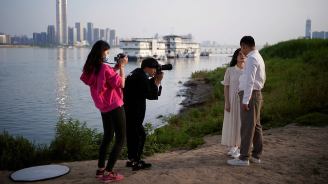 Pärchen heiratet in Wuhan, 15.4.2020 Pärchen heiratet in Wuhan, 15.4.2020