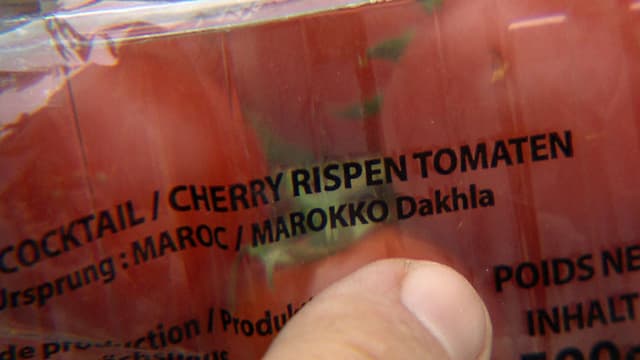 Nahaufnahme Verpackung mit Aufschrift «Ursprung: MAROKKO/Dakhla» Nahaufnahme Verpackung mit Aufschrift «Ursprung: MAROKKO/Dakhla»