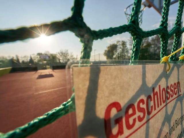 Geschlossene Sportanlage