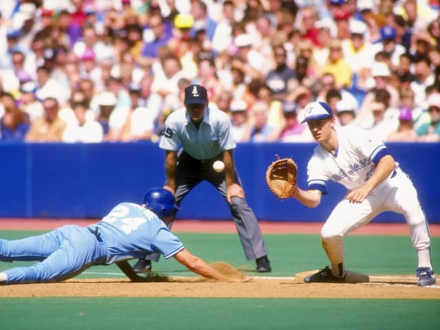 Am 2. April 1995 ging es in der MLB weiter. Am 2. April 1995 ging es in der MLB weiter.
