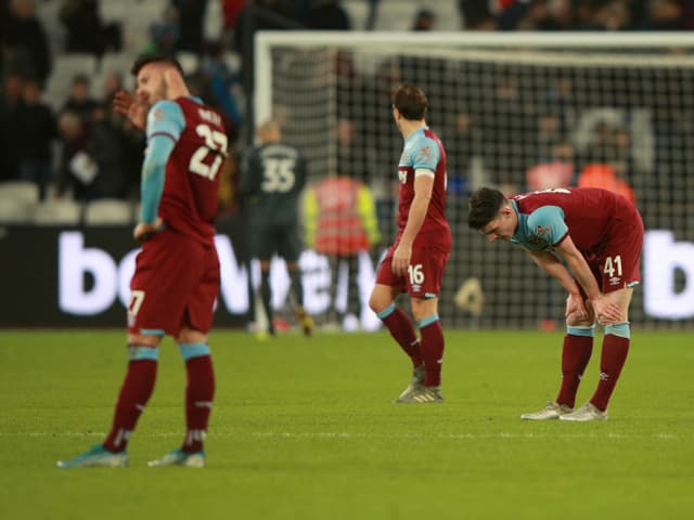 Enttäuschte Spieler von West Ham.